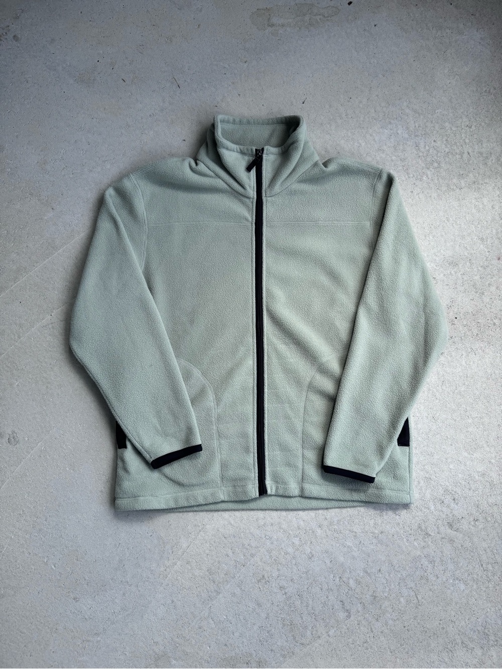 Oakley Sage Green Full-Zip Fleece Jacket with Black Trim